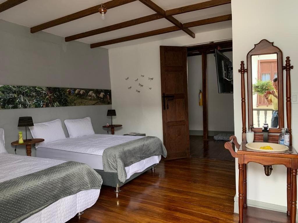 La Estancia Hotel Boutique Salamina Екстериор снимка